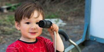 Çocuklar ”Yapma Denileni” Israrla Neden Yapar?