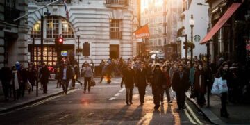 Kimse Mükemmel Değildir Arkadaşım!