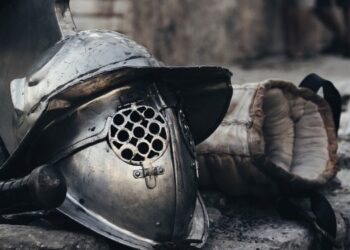 Adım Adım Kahraman Yaratmak (Kahramanın Yolculuğu)